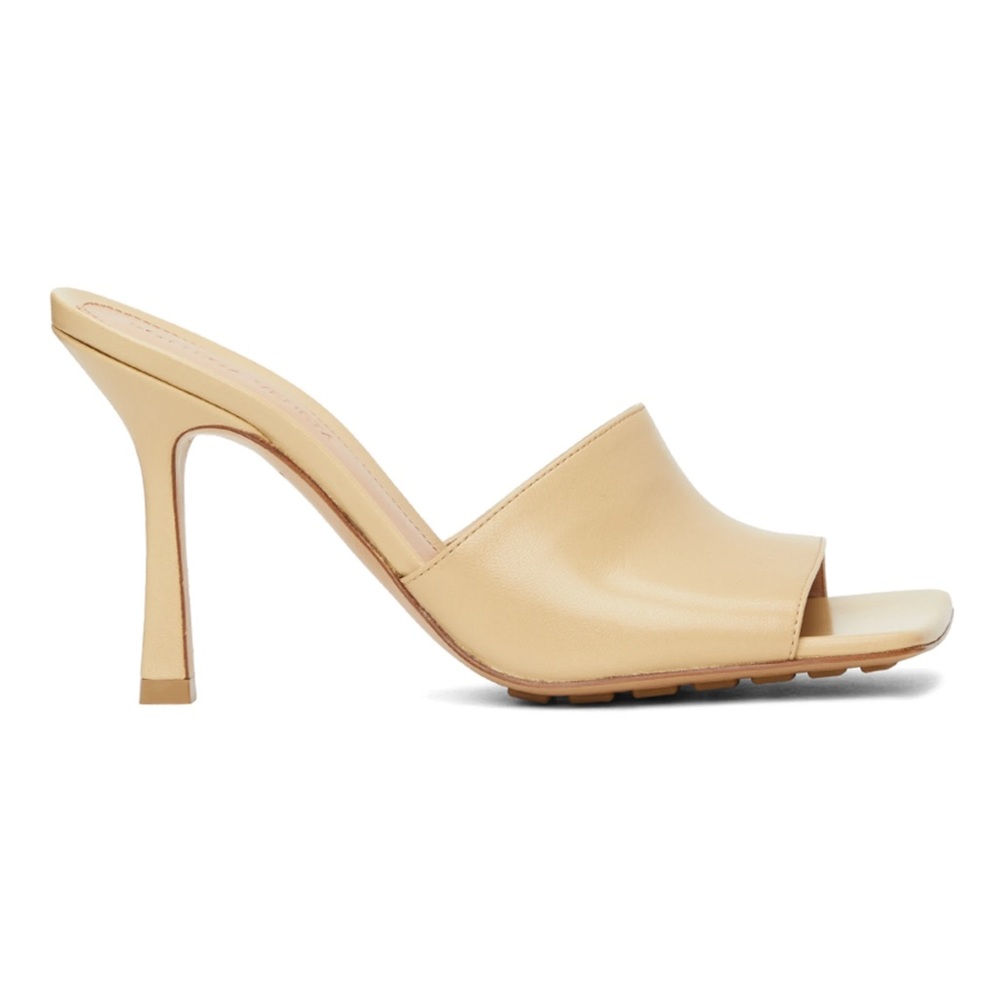 BOTTEGA VENETA
Beige Stretch Heeled Mules